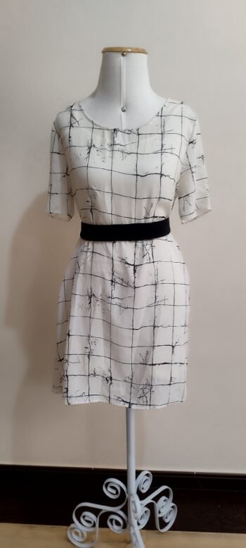 Vestido Off-White com Forro